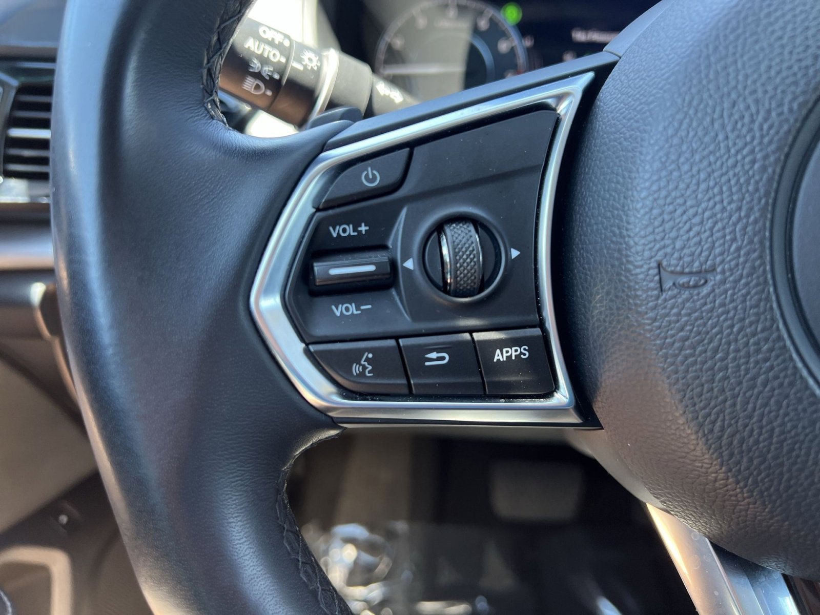 Certified 2024 Acura RDX SH-AWD w/ Technology Package image 34