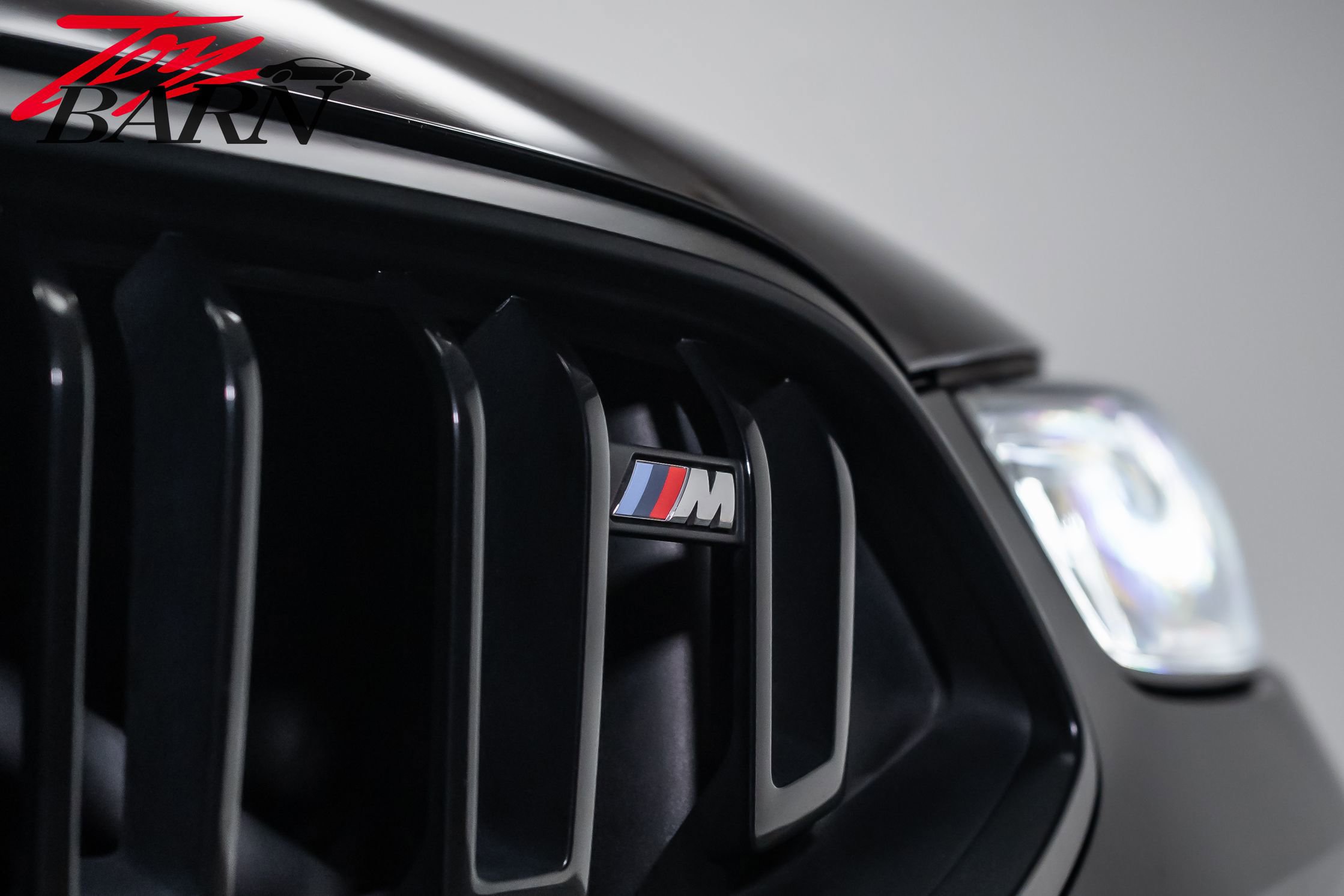 Used 2024 BMW M850i xDrive Convertible w/ M Carbon Exterior Package AWD/4WD image 18