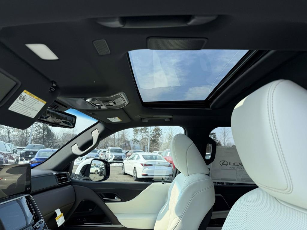 New 2026 Lexus LX 700h Luxury image 13