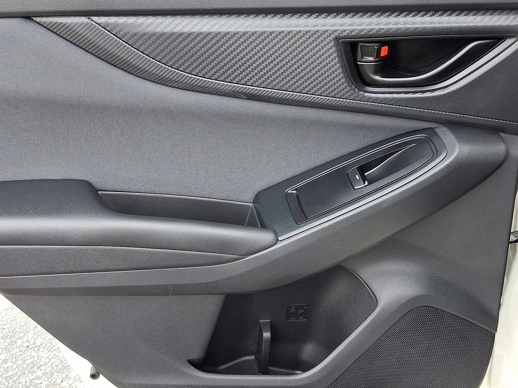 Used 2021 Subaru Crosstrek 2.0i Premium w/ Moonroof Package image 19