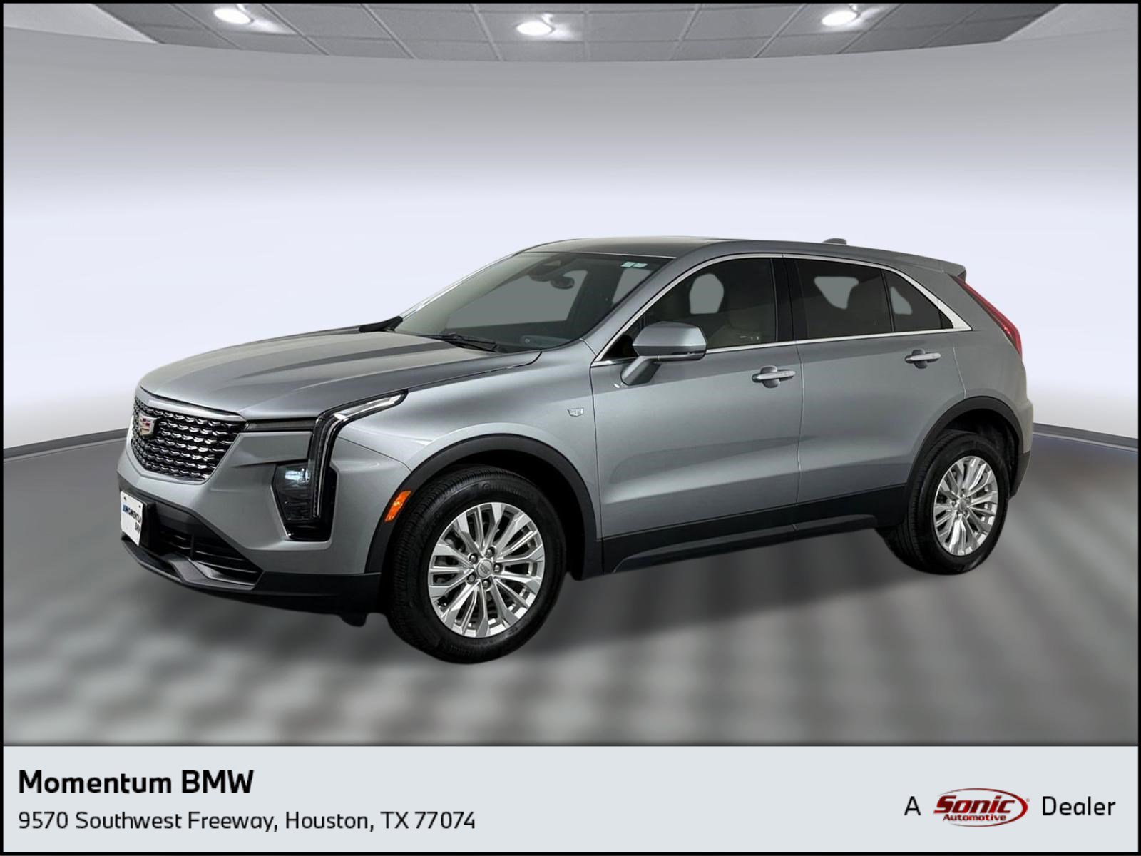 Used 2024 Cadillac XT4 Luxury w/ Cold Weather Package image 1