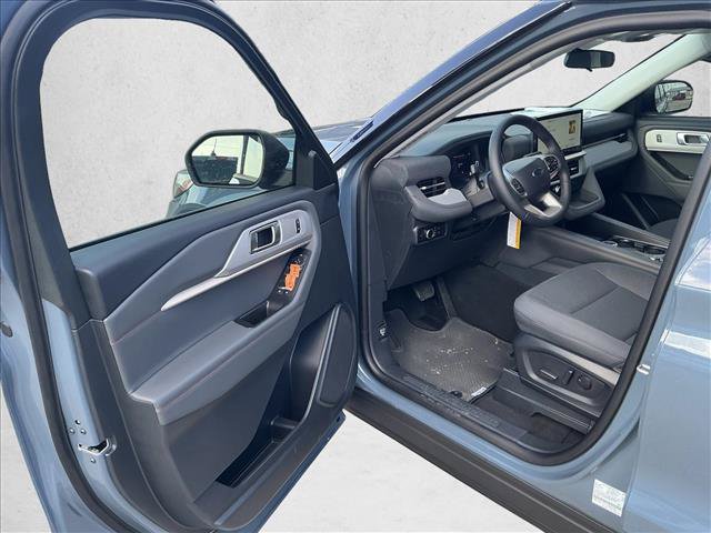 New 2026 Ford Explorer Active RWD image 12