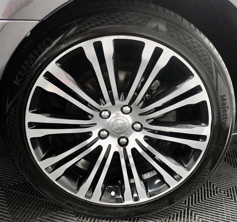 Used 2014 Chrysler 300 S image 3