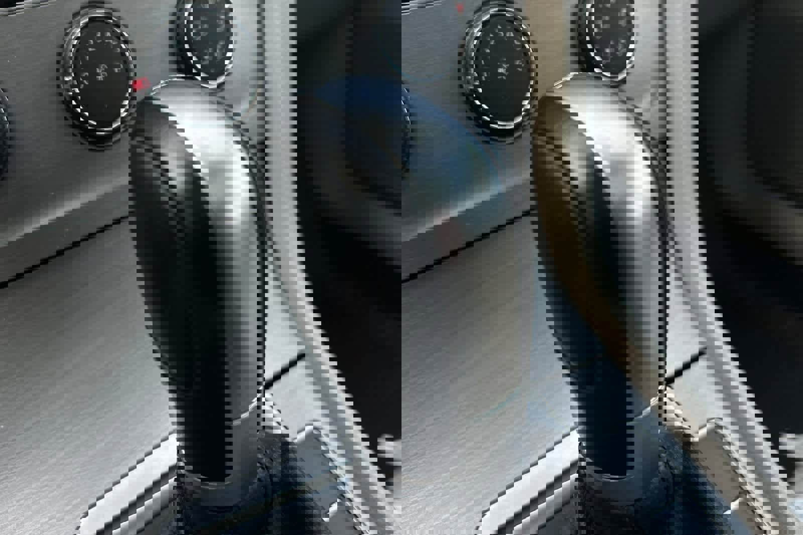 Used 2015 Volkswagen Golf TDI SE image 24