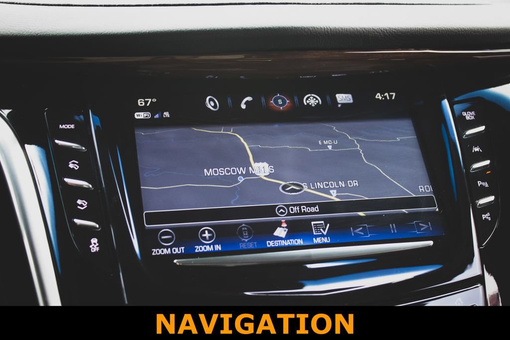 Used 2018 Cadillac Escalade Luxury AWD/4WD image 4