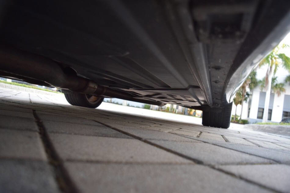 Used 2003 Mercedes-Benz CLK 55 AMG Coupe image 98