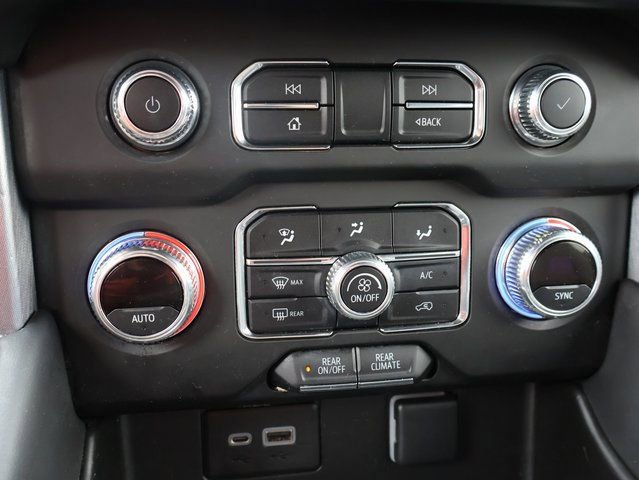 Used 2022 GMC Yukon XL SLE w/ Gmc Pro Safety Plus Package image 25