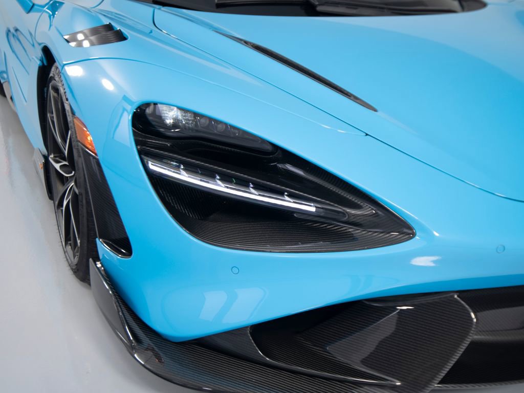 Used 2021 McLaren 765LT image 42