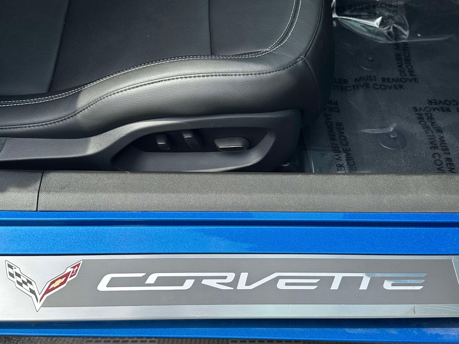 Used 2016 Chevrolet Corvette Stingray Coupe w/ 2LT Preferred Equipment Group RWD image 28