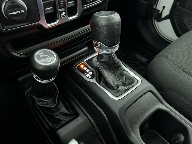 Used 2021 Jeep Gladiator Sport image 16