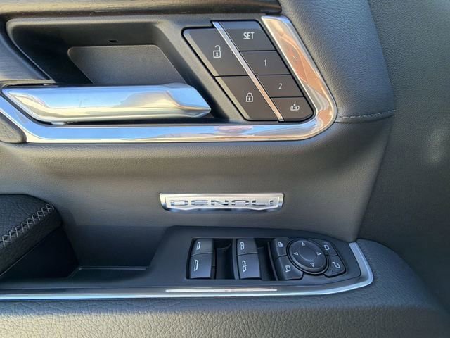 New 2026 GMC Sierra 1500 Denali w/ Technology Package AWD/4WD image 23