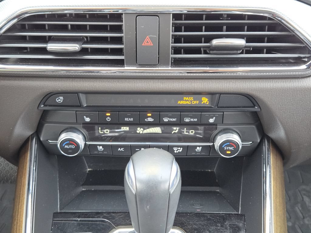 Used 2021 MAZDA CX-9 Signature AWD/4WD image 19