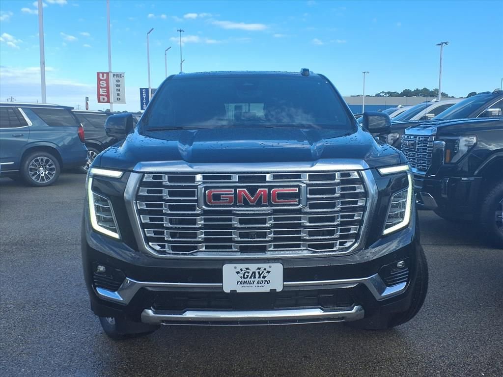 New 2026 GMC Yukon Denali w/ Denali Reserve Package image 14