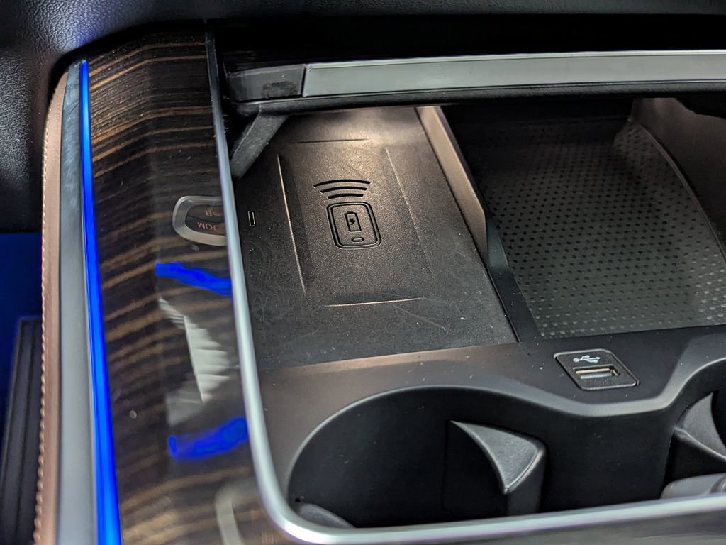 Used 2021 BMW X5 xDrive40i w/ Premium Package 2 image 39