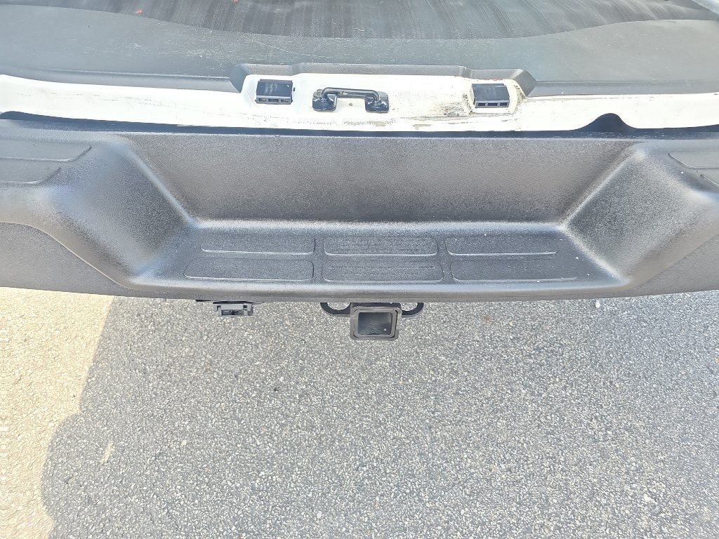 Used 2015 Chevrolet Express 2500 RWD image 10