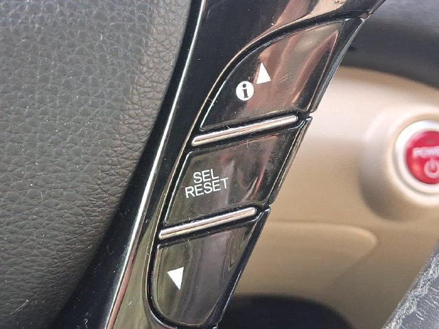 Used 2017 Honda Accord Touring image 24