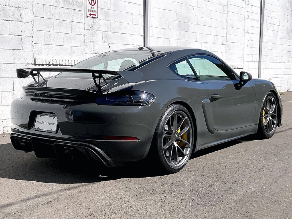 Certified 2021 Porsche 718 Cayman GT4 RWD image 17