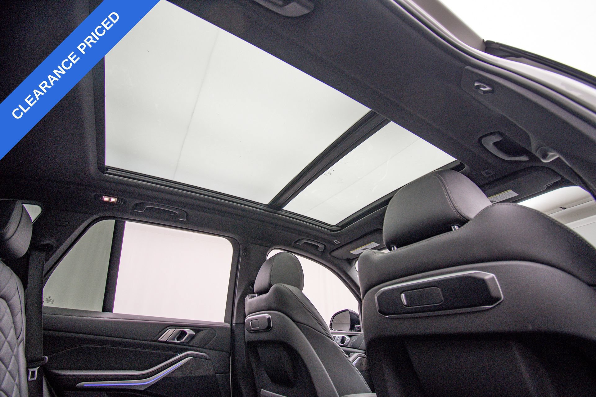 Used 2024 BMW X5 xDrive40i w/ M Sport Package AWD/4WD image 18