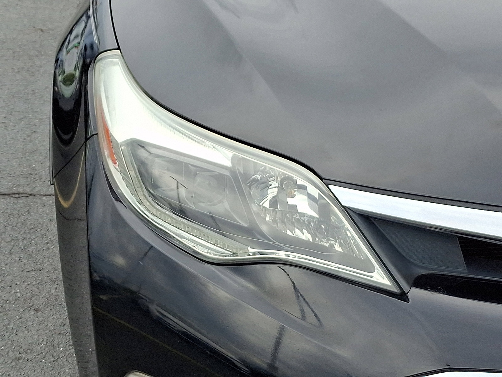 Used 2016 Toyota Avalon Limited w/ Protection Package FWD image 9