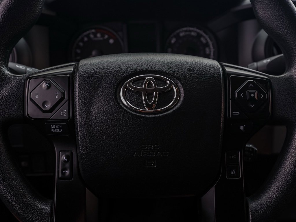 Used 2022 Toyota Tacoma SR image 27