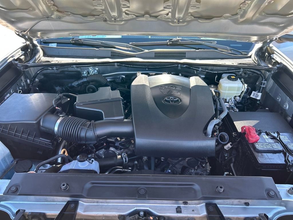 Used 2020 Toyota Tacoma TRD Off-Road w/ TRD Premium Off Road Package image 28