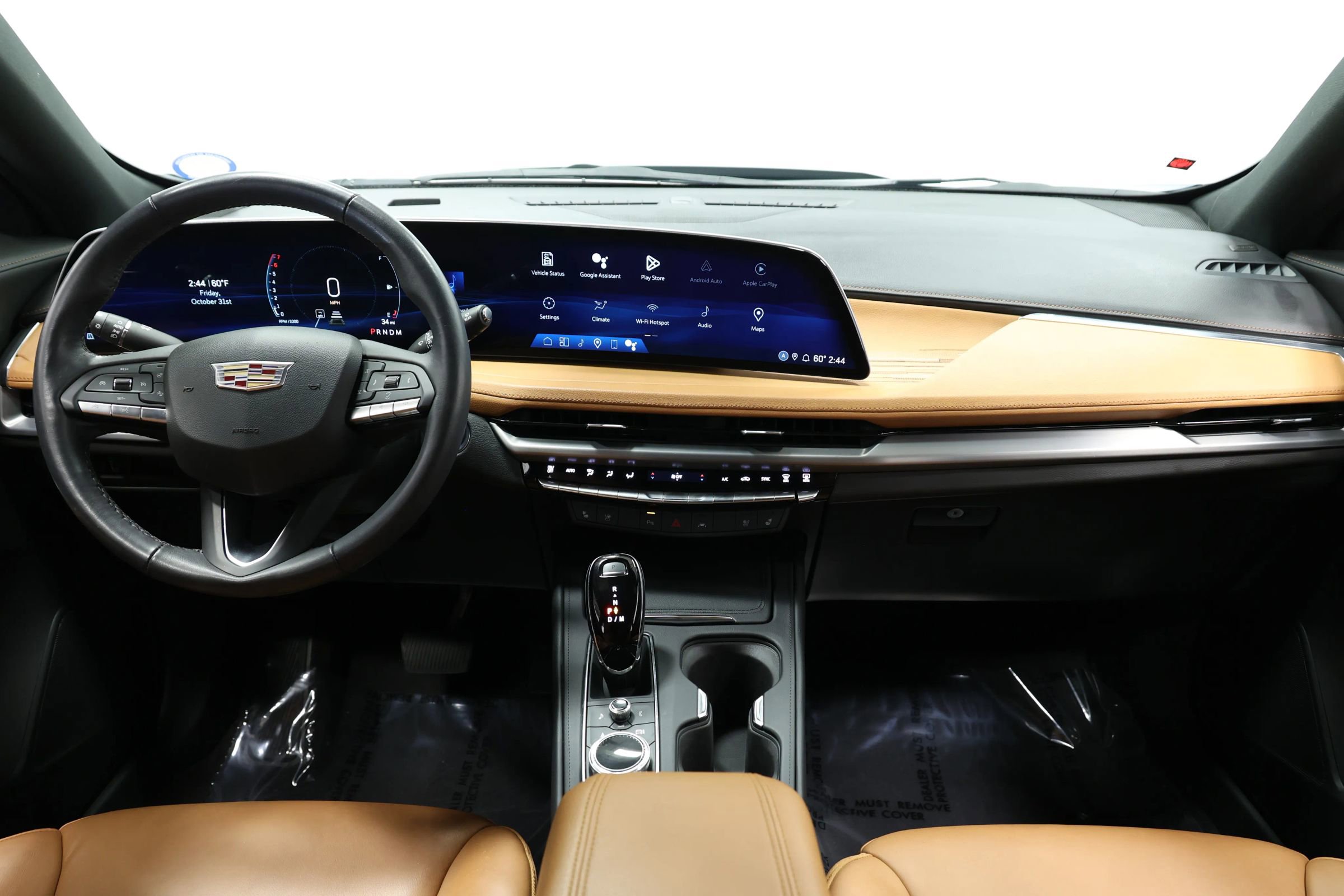 Used 2024 Cadillac XT4 Premium Luxury image 36