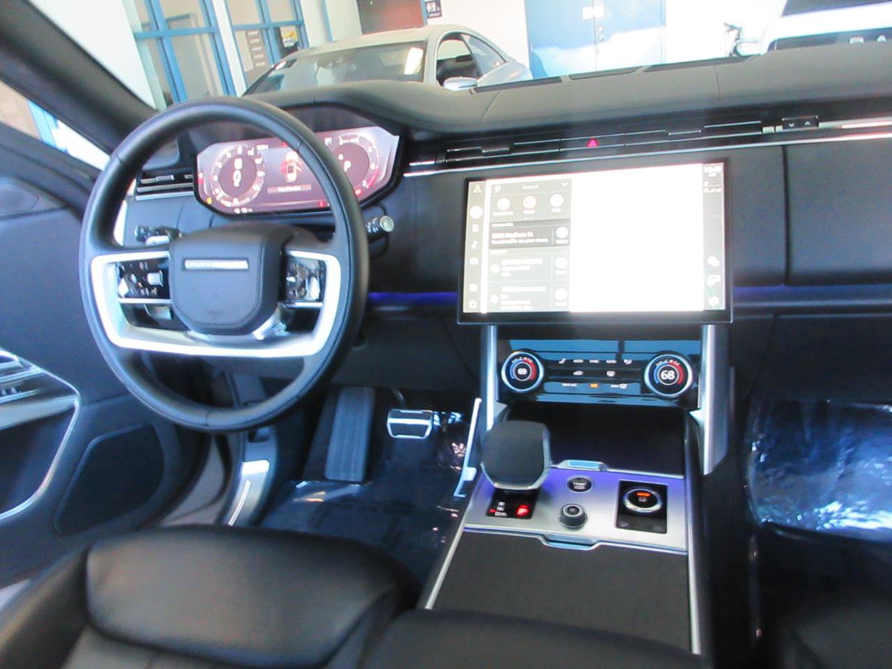 Used 2023 Land Rover Range Rover SE AWD/4WD image 51