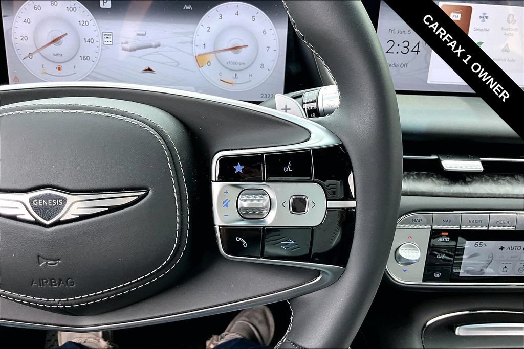 Used 2025 Genesis G90 3.5T AWD/4WD image 14
