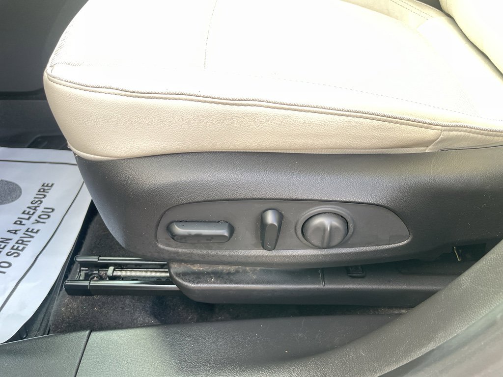 Certified 2021 Buick Encore GX Select image 17