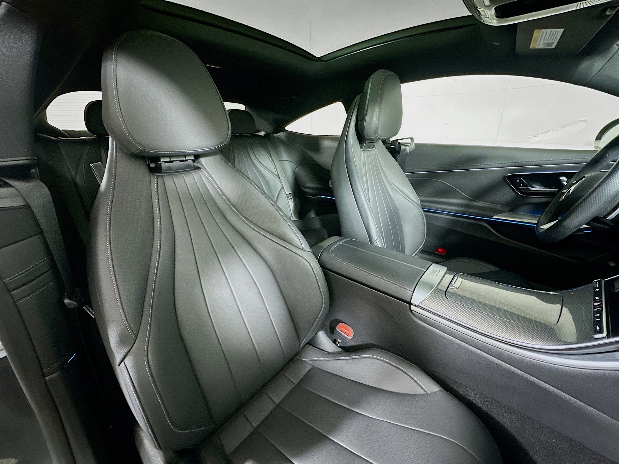 Certified 2024 Mercedes-Benz CLE 300 4MATIC Coupe image 28