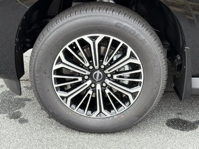 New 2026 Nissan Armada SL RWD image 13