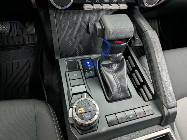 Used 2025 Toyota Tacoma TRD Off-Road AWD/4WD image 30