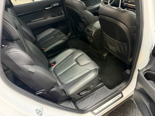 Used 2023 Hyundai Palisade Calligraphy image 44