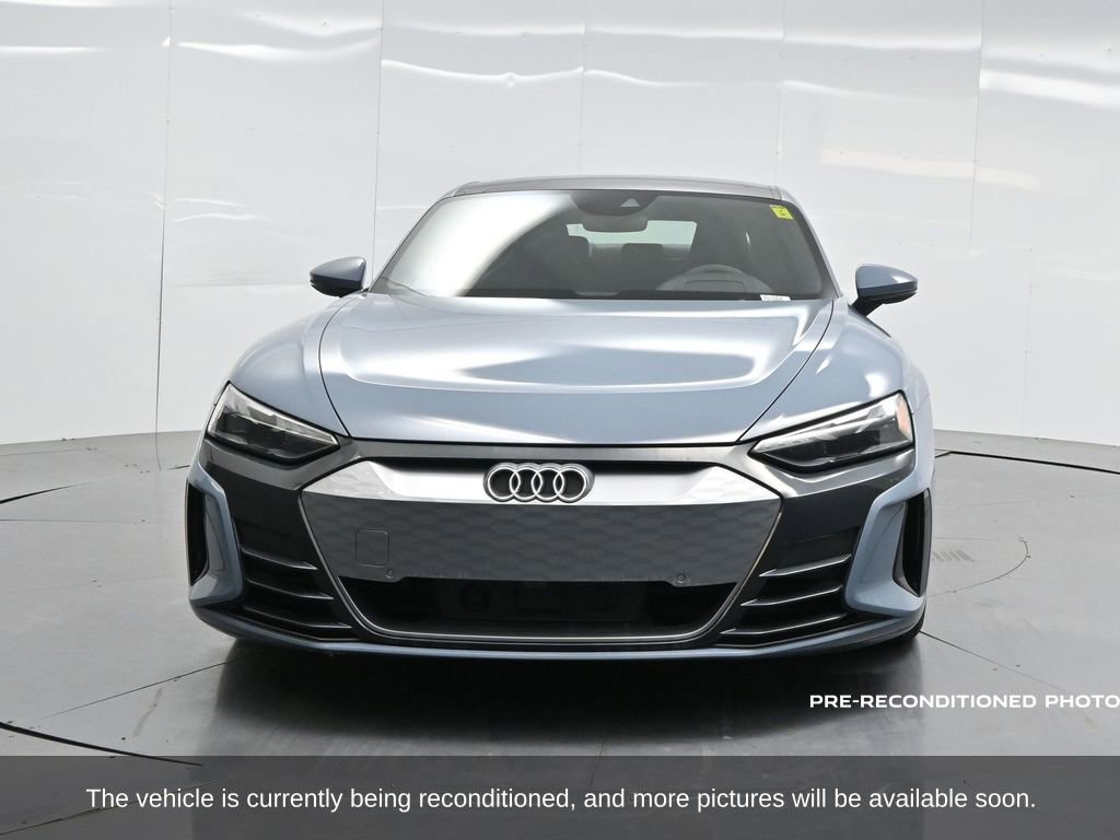 Used 2022 Audi e-tron GT Premium Plus image 38