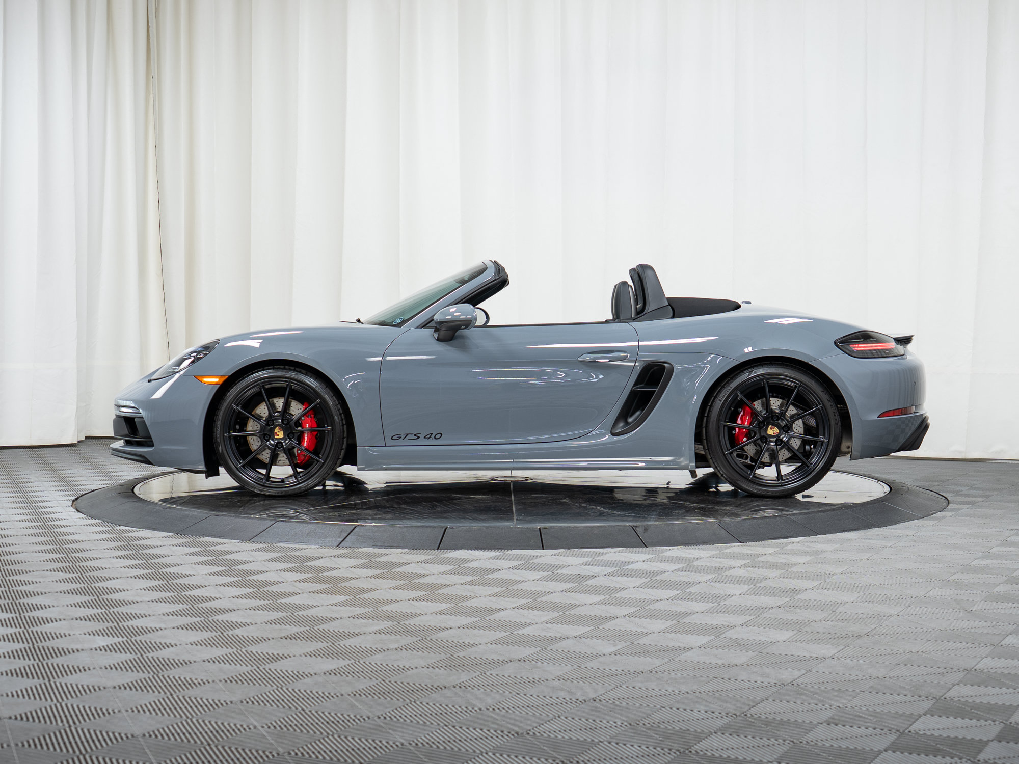 Certified 2023 Porsche 718 Boxster GTS RWD image 28