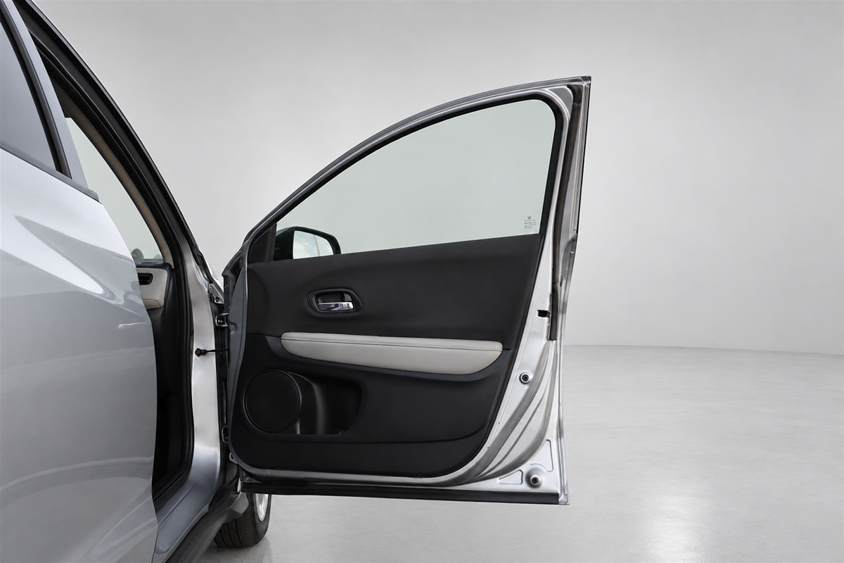 Used 2020 Honda HR-V LX image 20