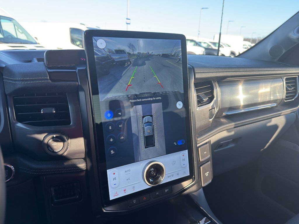 Used 2024 Ford F150 Lightning Flash AWD/4WD image 20