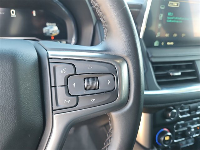 Used 2024 Chevrolet Suburban LT image 25