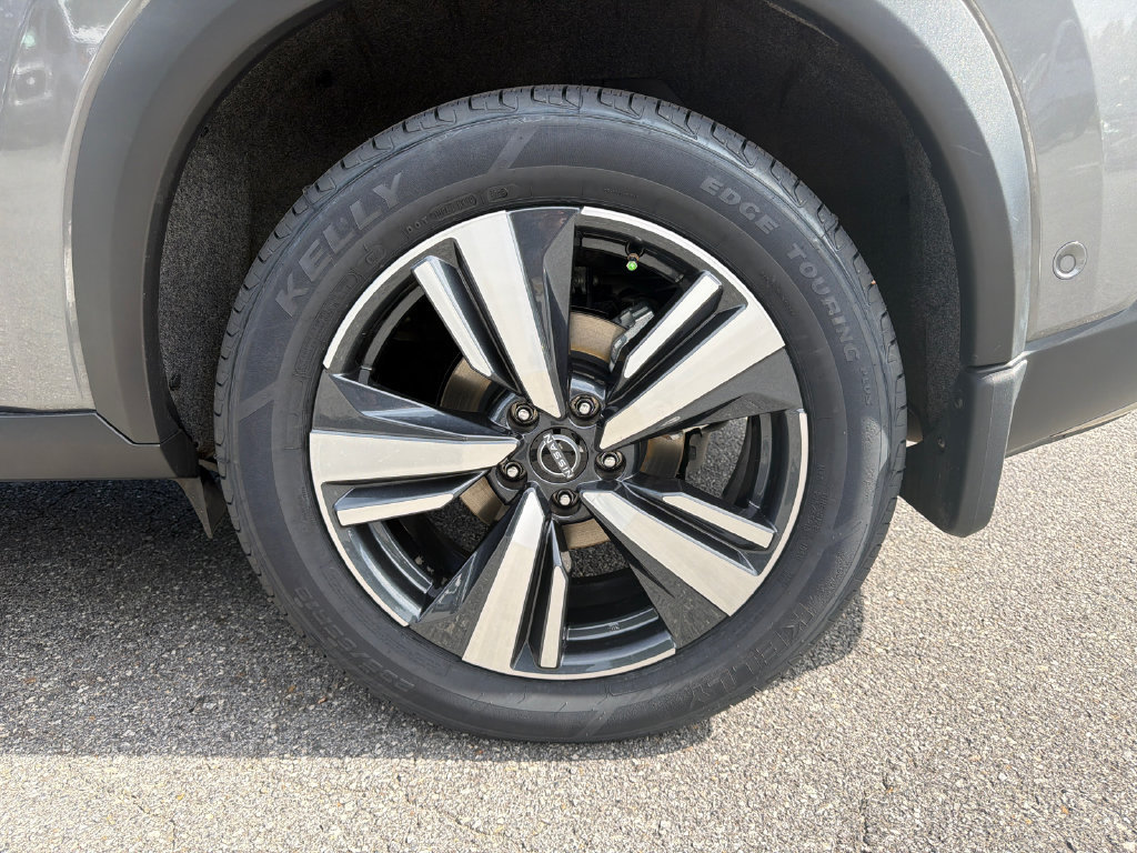 Used 2023 Nissan Rogue Platinum w/ Platinum Premium Package FWD image 20