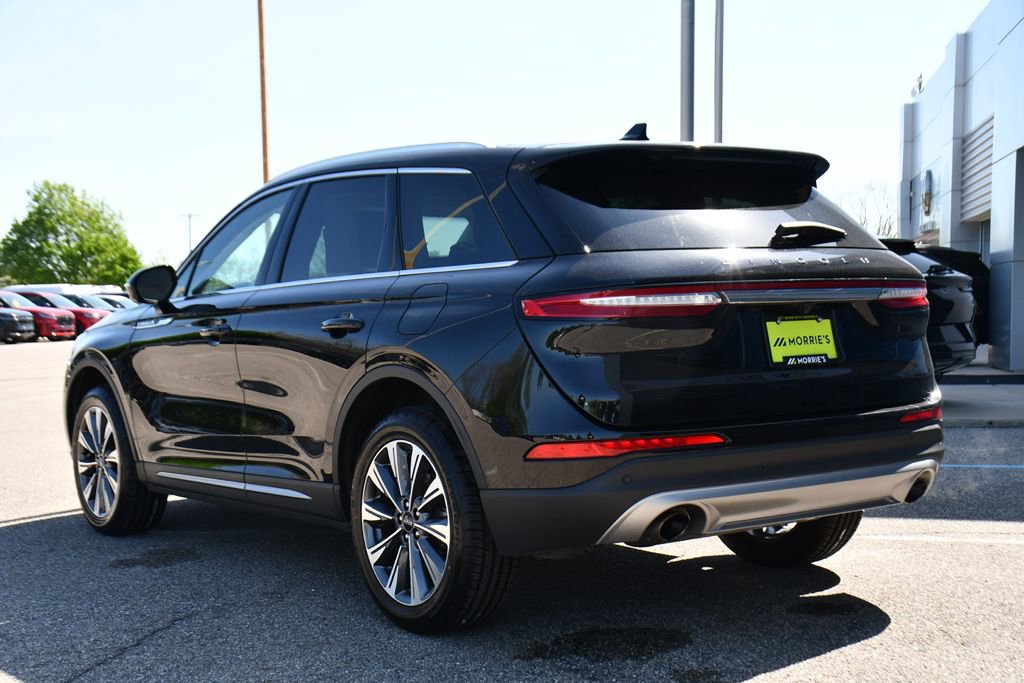 Used 2022 Lincoln Corsair Reserve w/ Elements Package AWD/4WD image 4