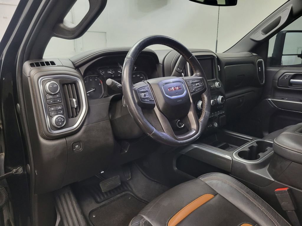 Used 2021 GMC Sierra 2500 AT4 image 4