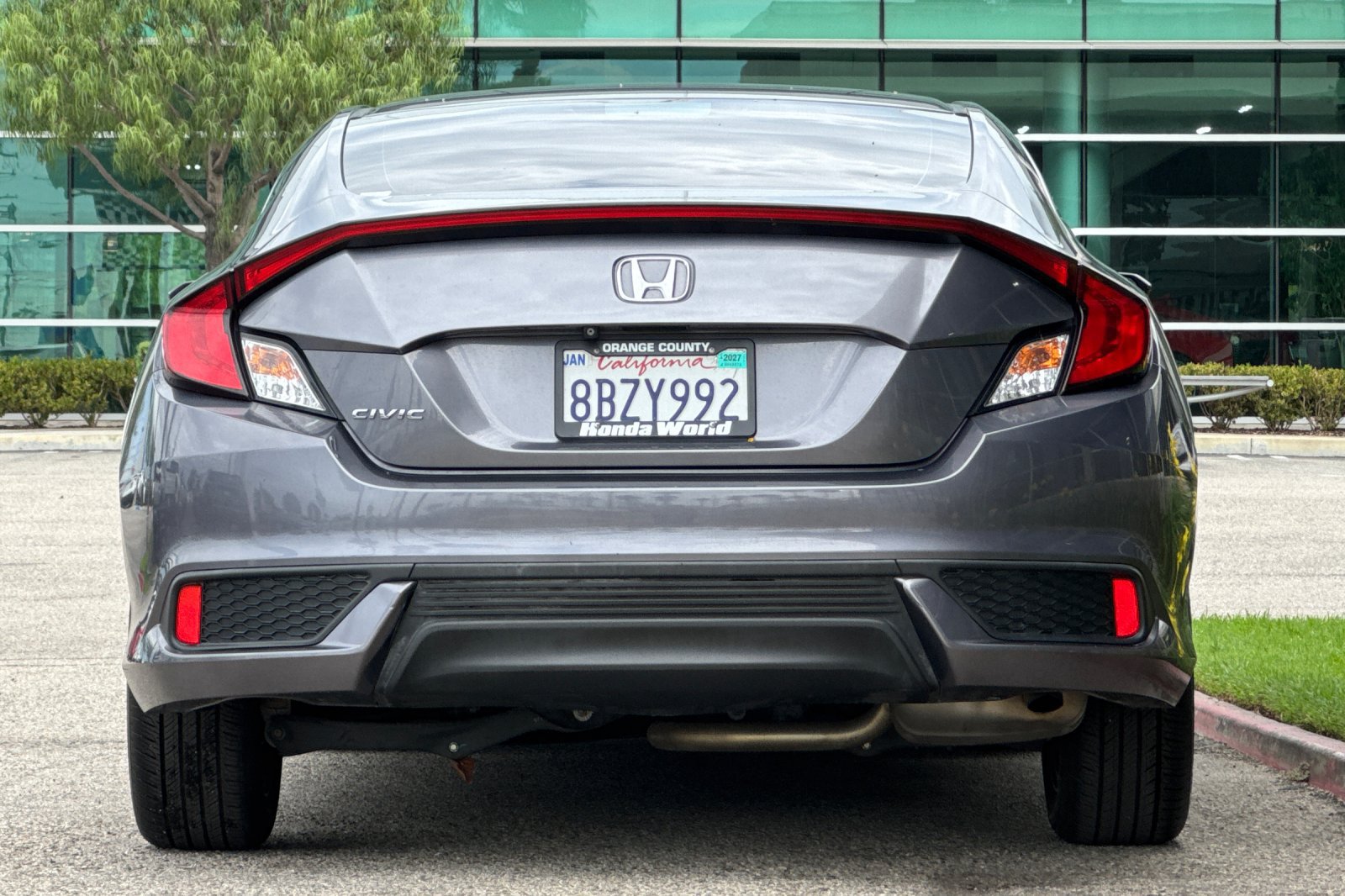 Used 2017 Honda Civic LX-P image 5