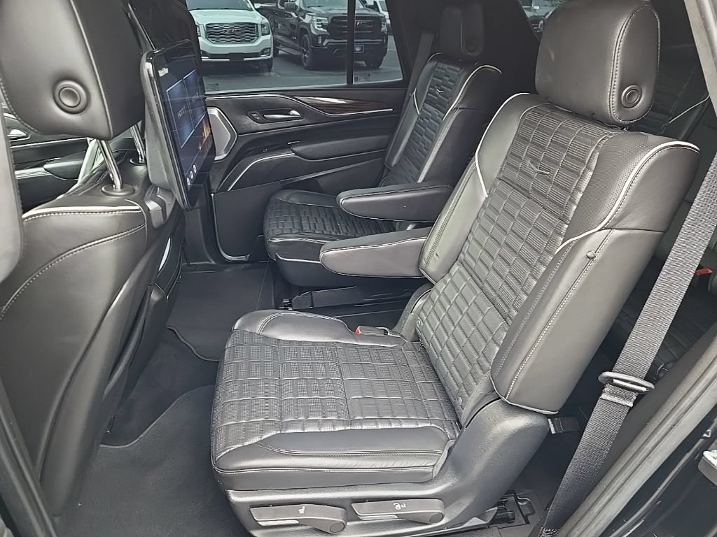 Used 2023 Cadillac Escalade Sport Platinum w/ LPO, ONYX Package AWD/4WD image 53