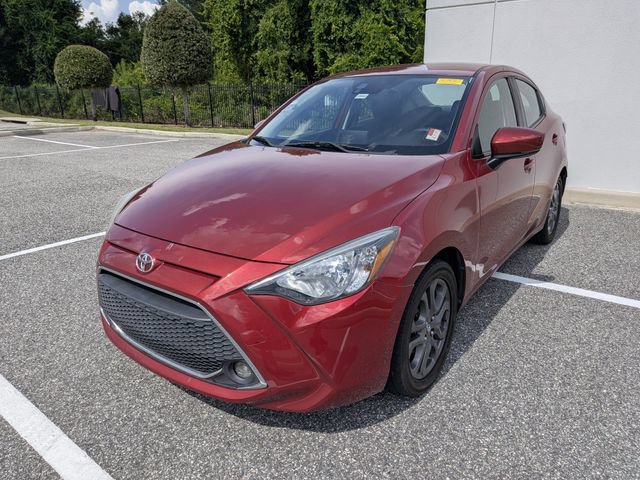 Used 2019 Toyota Yaris LE FWD image 2
