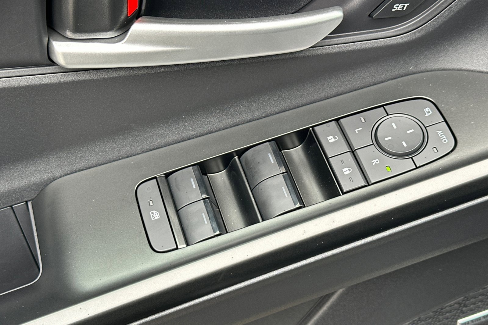 New 2026 Subaru Solterra Touring image 12