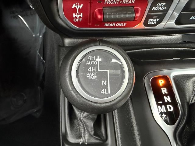 Certified 2025 Jeep Wrangler Unlimited Rubicon 392 AWD/4WD image 26