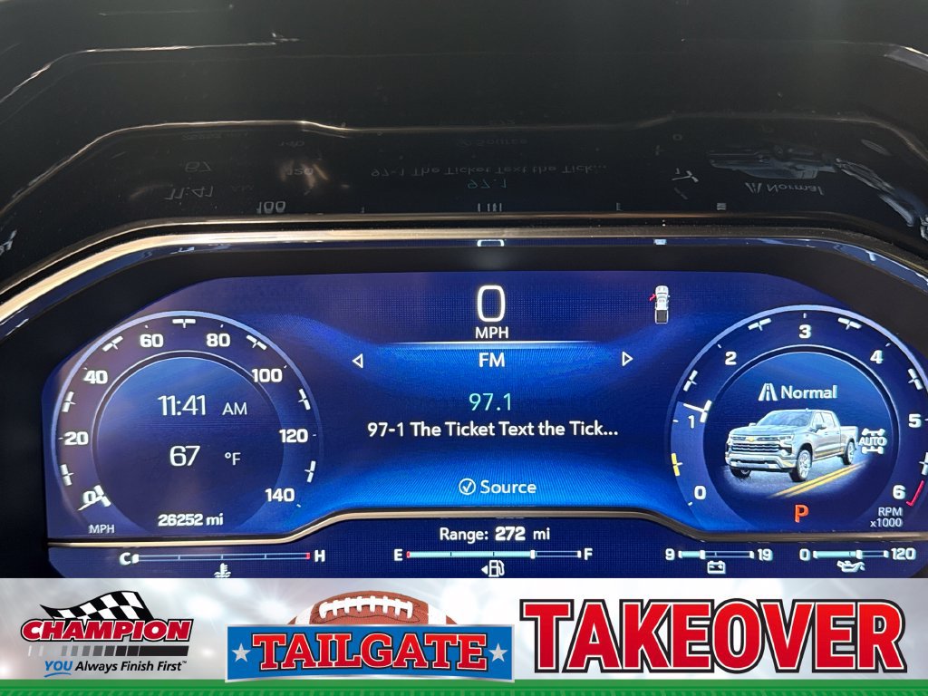 Used 2023 Chevrolet Silverado 1500 RST AWD/4WD image 5