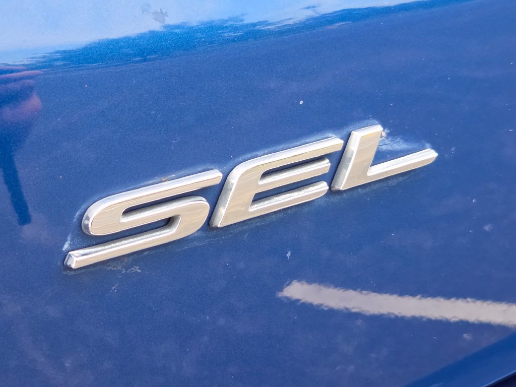 Used 2022 Ford Edge SEL w/ Convenience Package AWD/4WD image 16