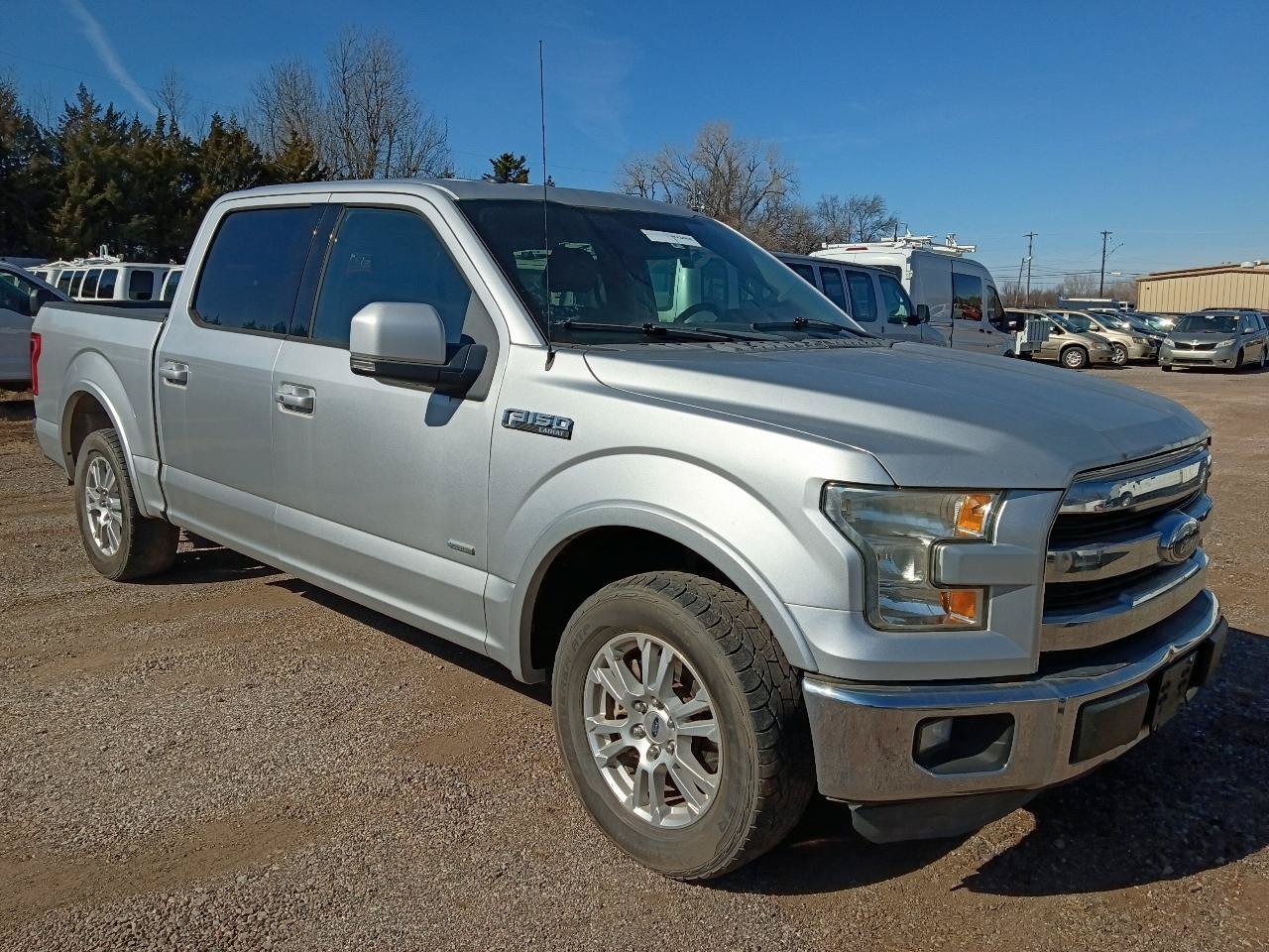 Used 2015 Ford F150 Lariat RWD image 3