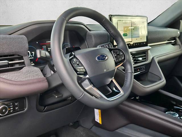 New 2026 Ford Explorer Platinum RWD video 3